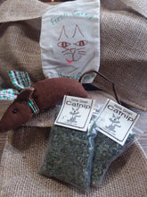 Load image into Gallery viewer, Organic Catnip Mice